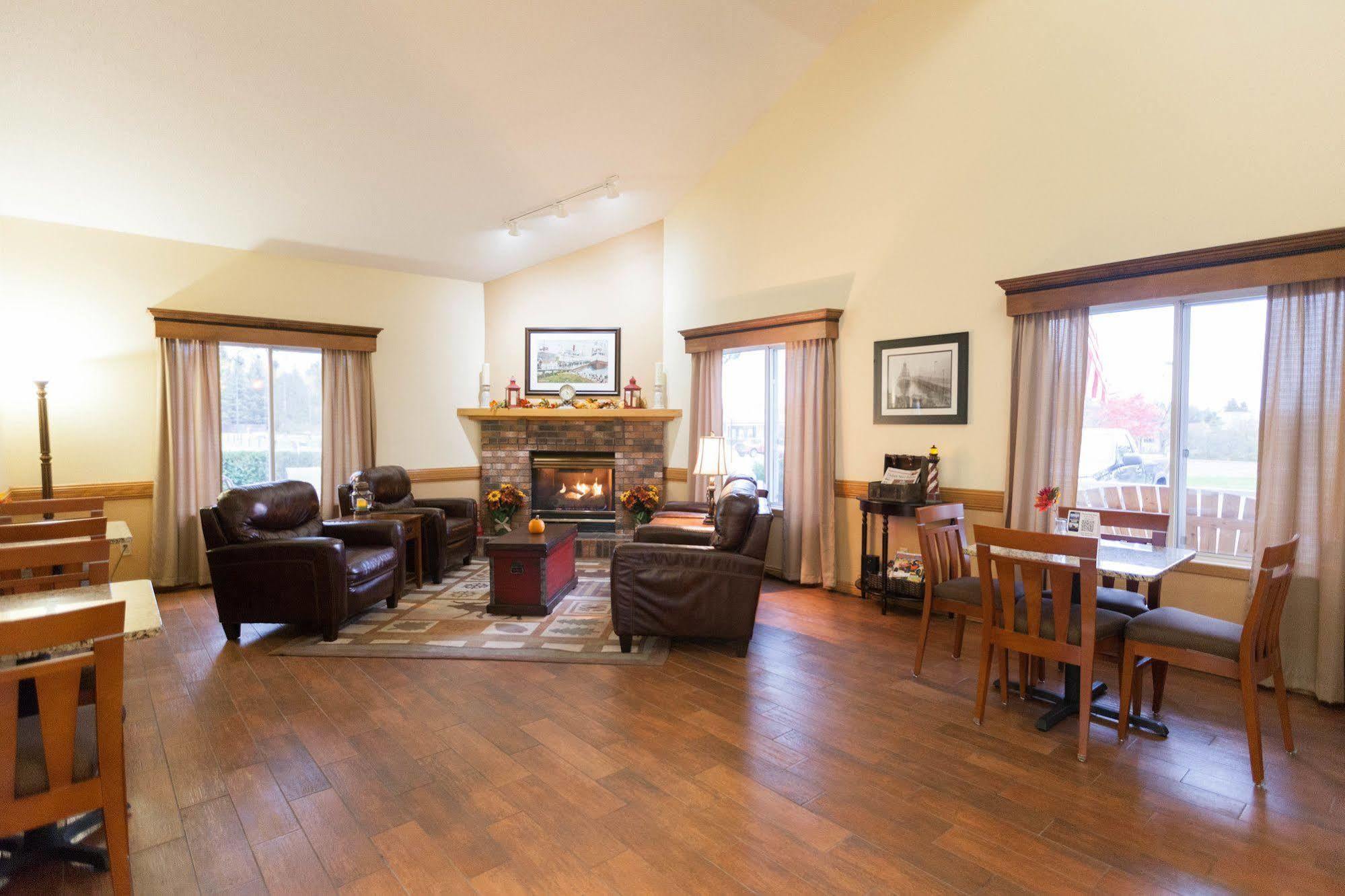 Country Inn Two Harbors Extérieur photo