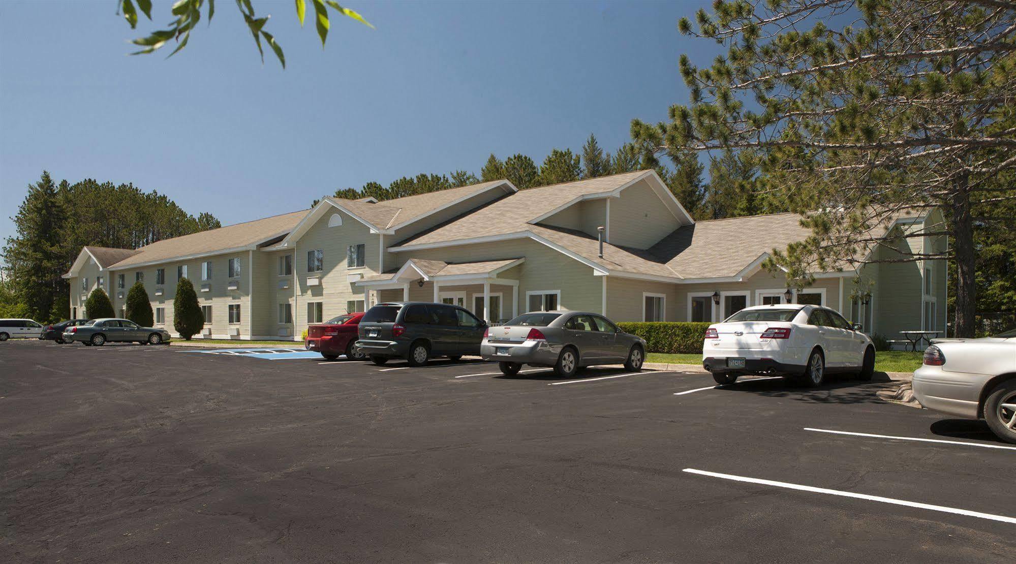 Country Inn Two Harbors Extérieur photo